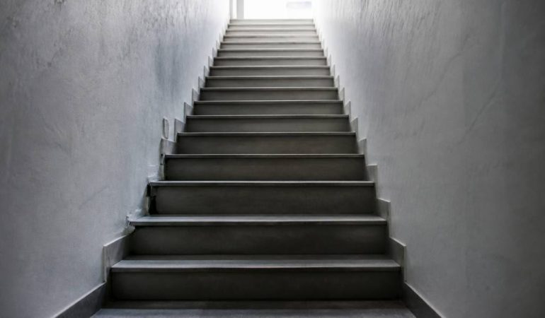 Rêve d’escalier : signification et interprétation du rêve d’escalier
